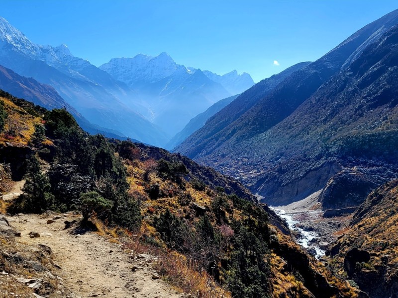 Fin du trek : une descente solitaire jusqu’à Lukla